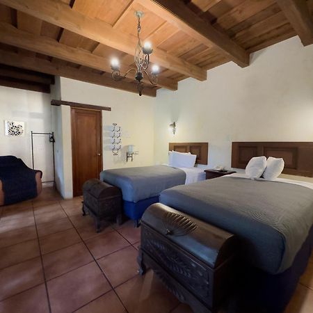 Naif Boutique Hotel&Gallery Antigua Extérieur photo