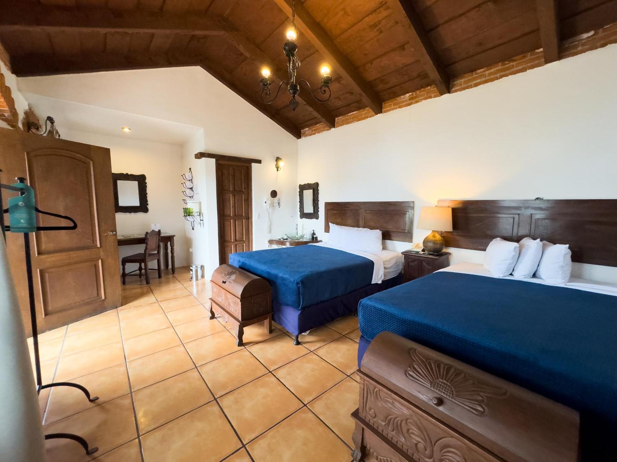 Naif Boutique Hotel&Gallery Antigua Extérieur photo